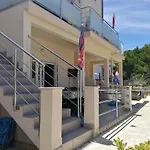 Adria Sara Ražanj