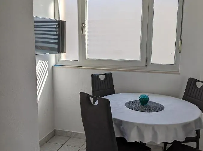 Adria Sara * Ražanj