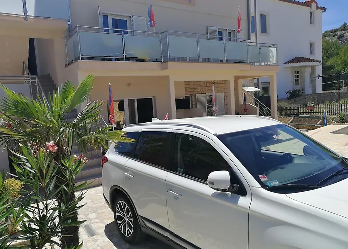 Adria Sara Appartement *