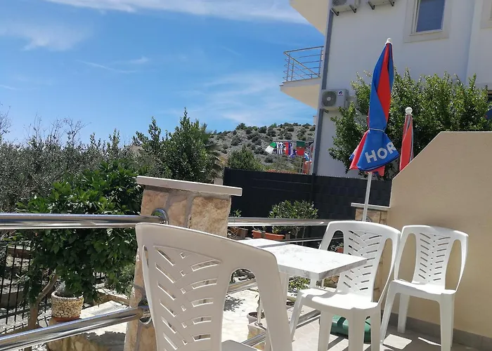 Adria Sara Appartement *