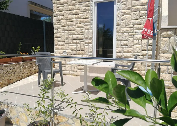 Adria Sara Appartement *