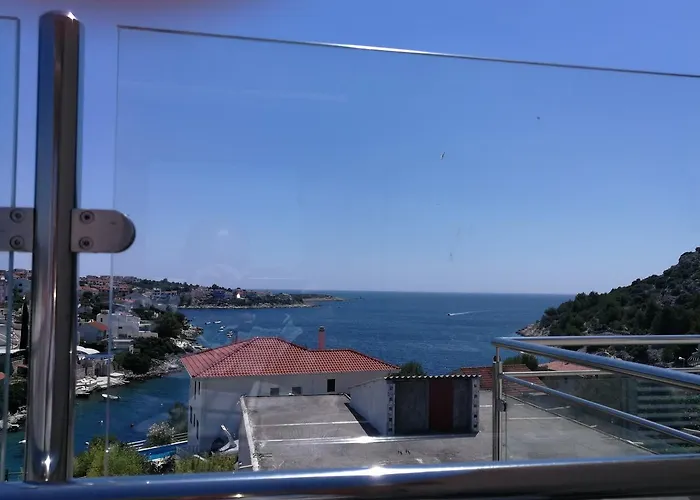 Adria Sara Appartement *